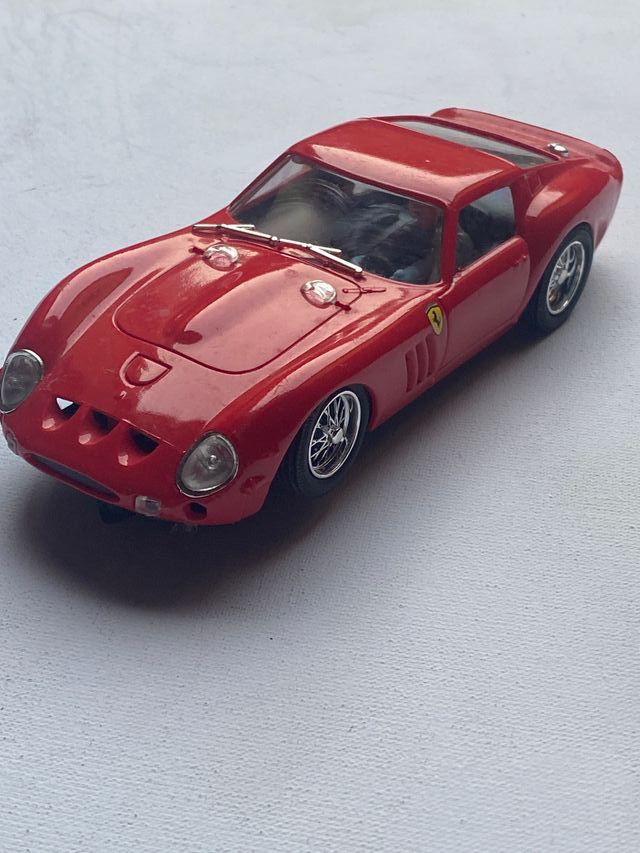 ESCALEXTRICO. Ferrari 250 GT