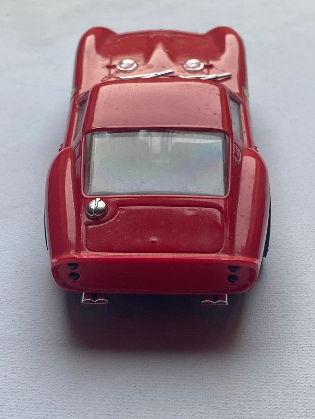 ESCALEXTRICO. Ferrari 250 GT