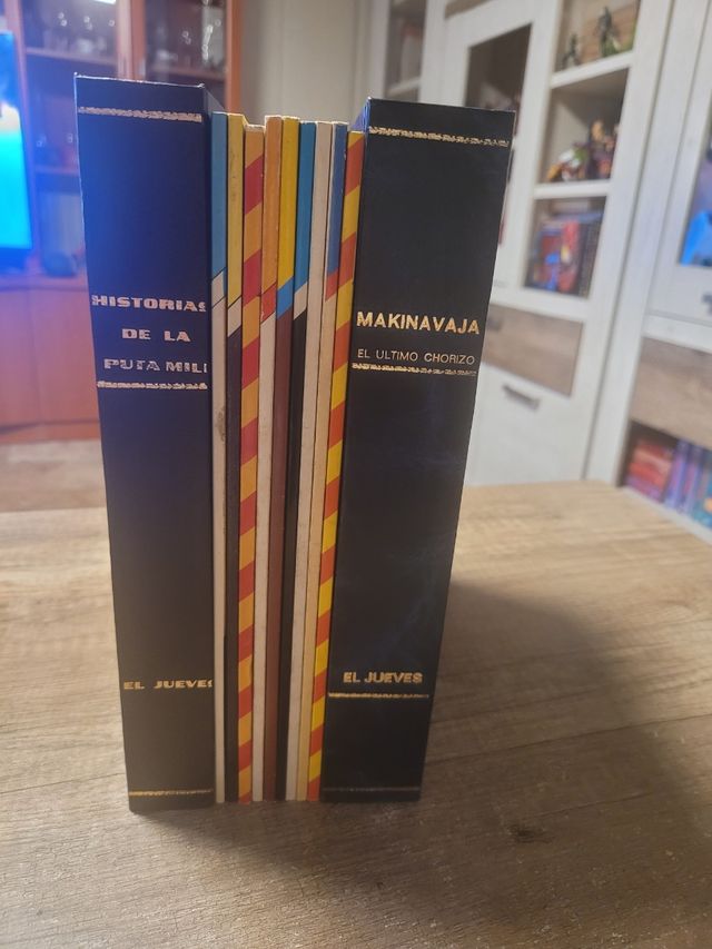 LOTE 24 TOMOS EL JUEVES