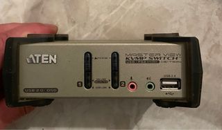 Aten conmutador KVMP de dos puertos