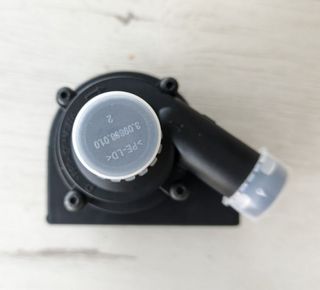 Bomba de agua electrica 12v coche/moto