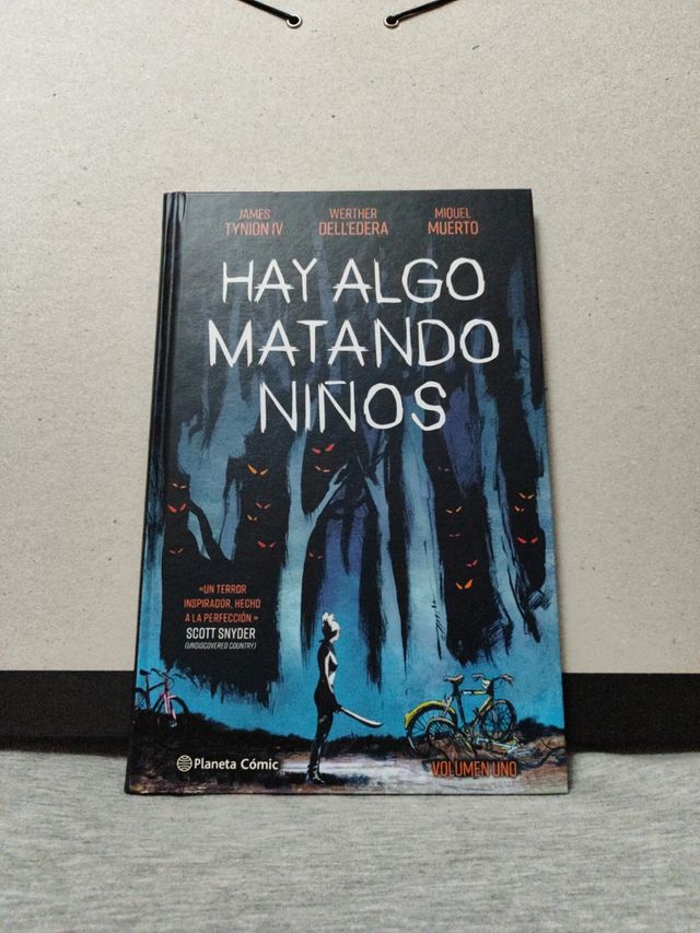 Hay algo matando niños nº 01