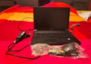 Portátil Lenovo b590 de serie