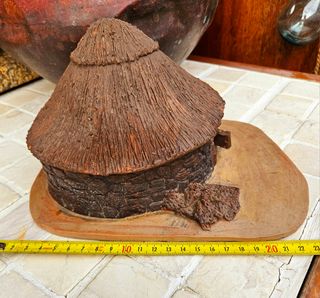 Figura Palloza barro 