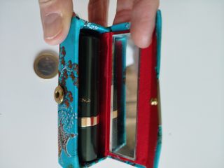 estuche pintalabios