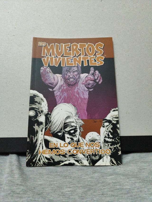 Los muertos vivientes nº 10/32: En lo que nos hemos convertido