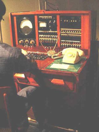 Antiguo disco o dial centralita o mesa de pruebas