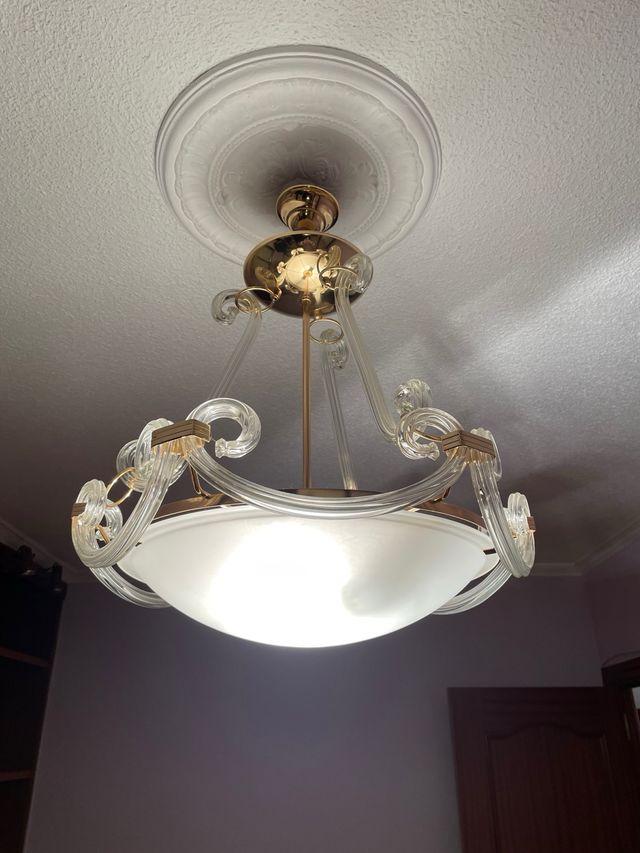 Lámpara antigua de cristal