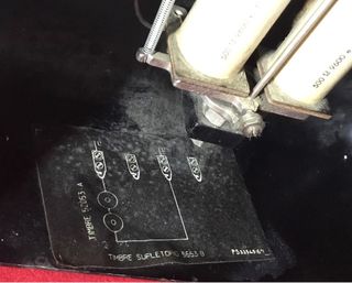 Antiguo timbre telefónico CTNE Standard Eléctrica