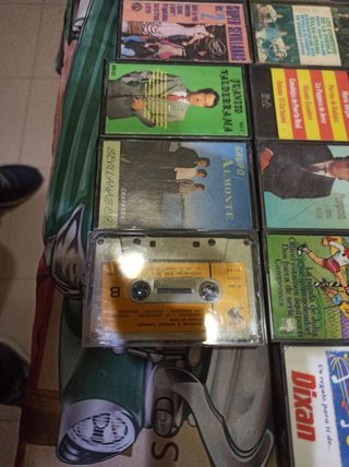Mix de cassettes antiguos