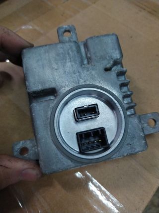 Centralitas Xenon Audi A4 B8