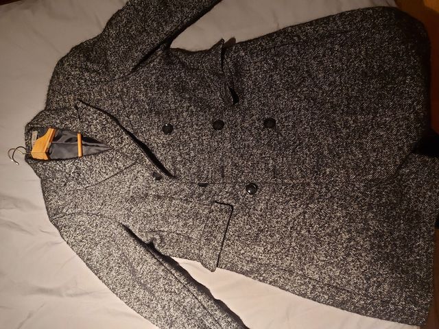 Abrigo lana zara