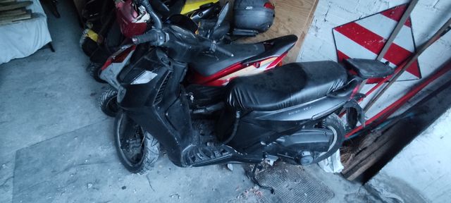 APRILIA SPORTCITY 125cc