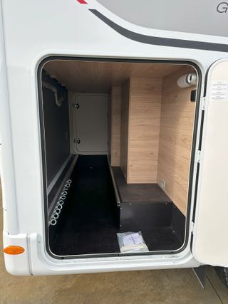 AUTOCARAVANA DETHLEFFS GLOBEBUS I 1 2025