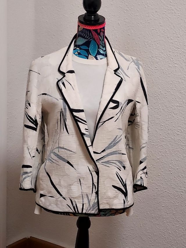 Chaqueta manga francesa