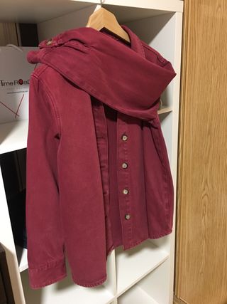 Cazadora sobrecamisa vaquera burdeos