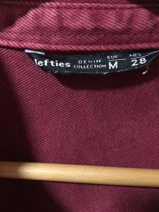 Cazadora sobrecamisa vaquera burdeos