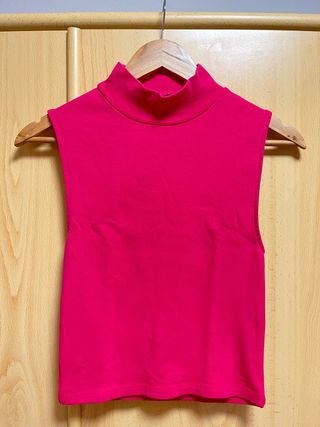Camiseta cuello alto