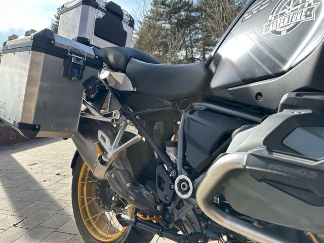 BMW R1250GS Triple Black tope de gama
