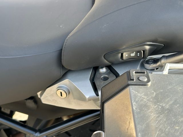 BMW R1250GS Triple Black tope de gama