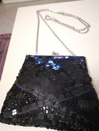 Borsetta in maxi paillettes nere