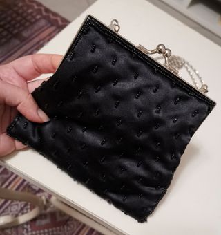 Borsetta in maxi paillettes nere