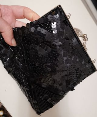 Borsetta in maxi paillettes nere