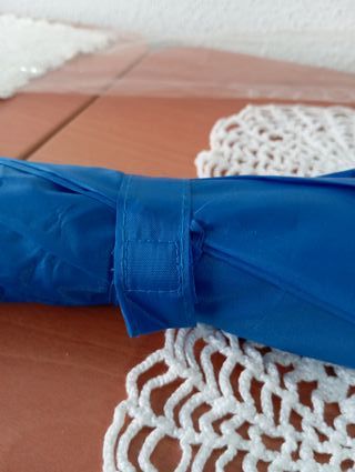 PARAGÜAS AUTOMÁTICO NUEVO SIN USAR.