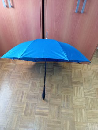 PARAGÜAS AUTOMÁTICO NUEVO SIN USAR.