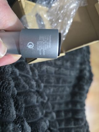 Cargador coche metalico