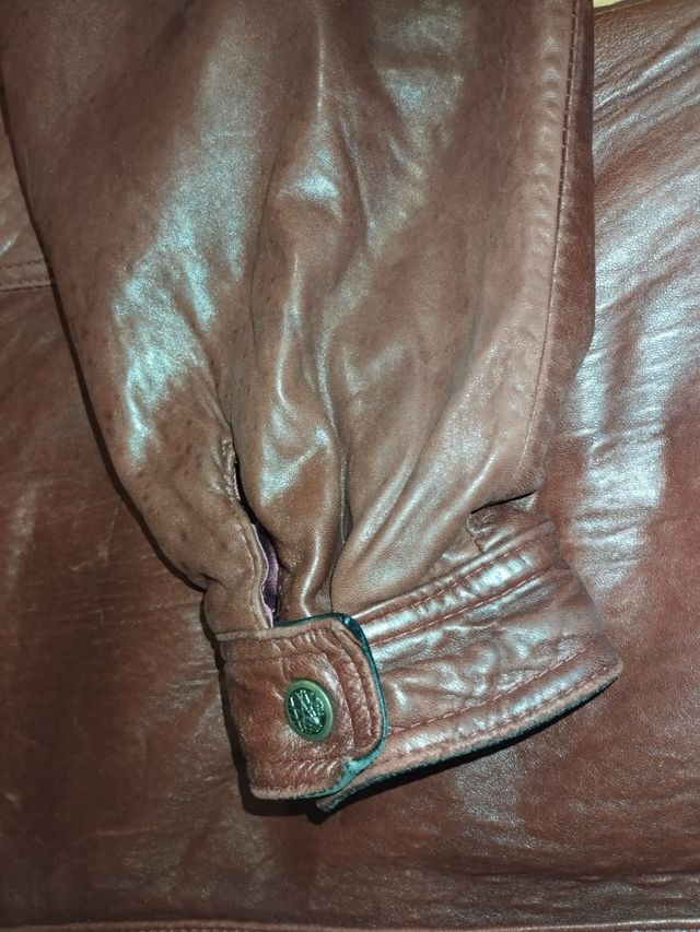 Chaqueta piel marrón