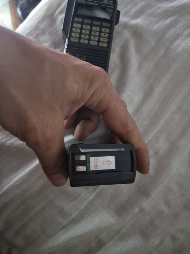 Walkie-talkie Yaesu FT-470