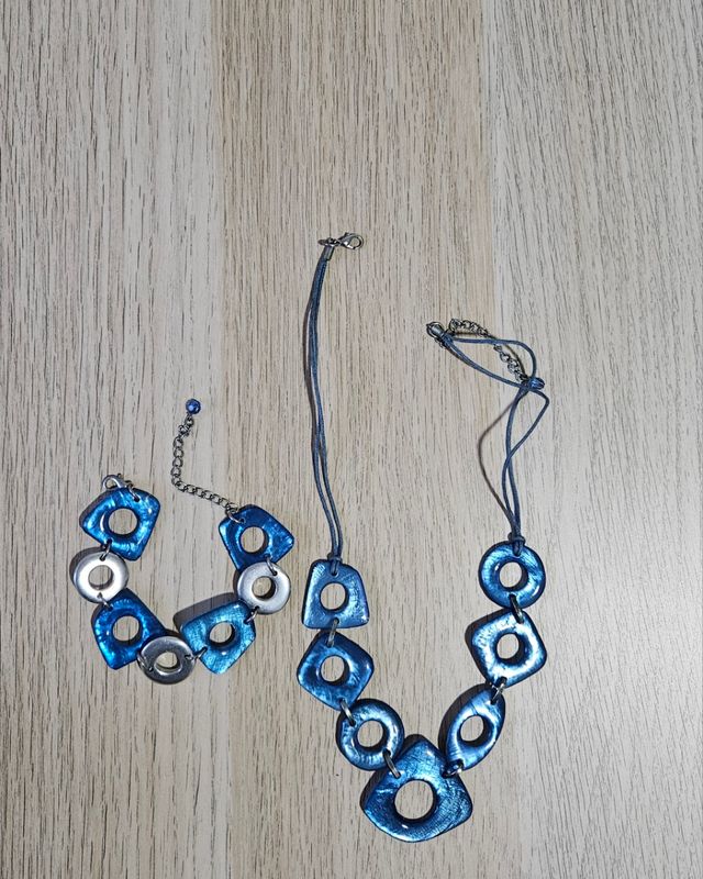 Conjunto colgante y pulsera