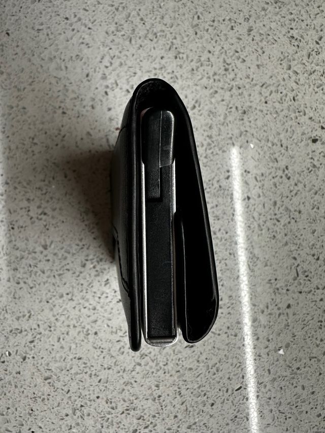 Portatessere e contanti