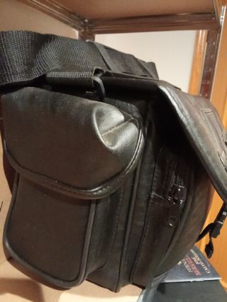 VIDEOCÁMARA JVC GR-AX68