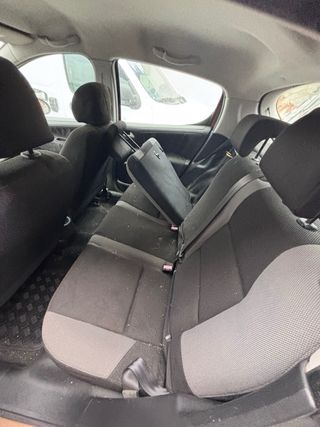 Peugeot 207 2020