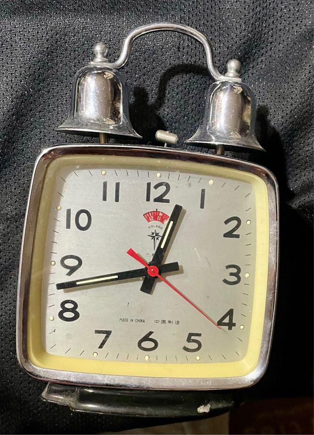 Reloj despertador marca polaris vintage