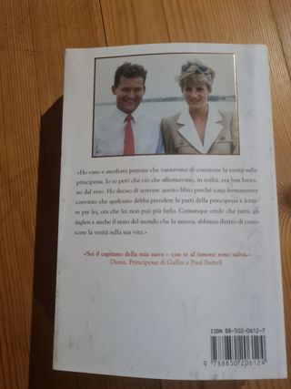 Al Servizio Della Mia Regina. A Royal Duty