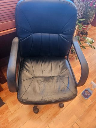 2 Sillones de escritorio se venden