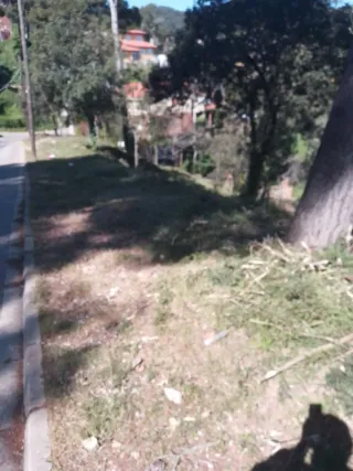 Terreno edificable a dos calles