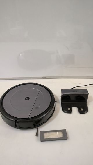 Robot aspirador PARA REPARAR P1Y6075