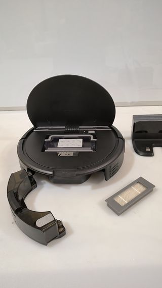 Robot aspirador PARA REPARAR P1Y6075