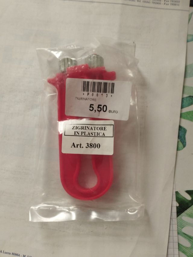 Zigrinatore per filo telaini api