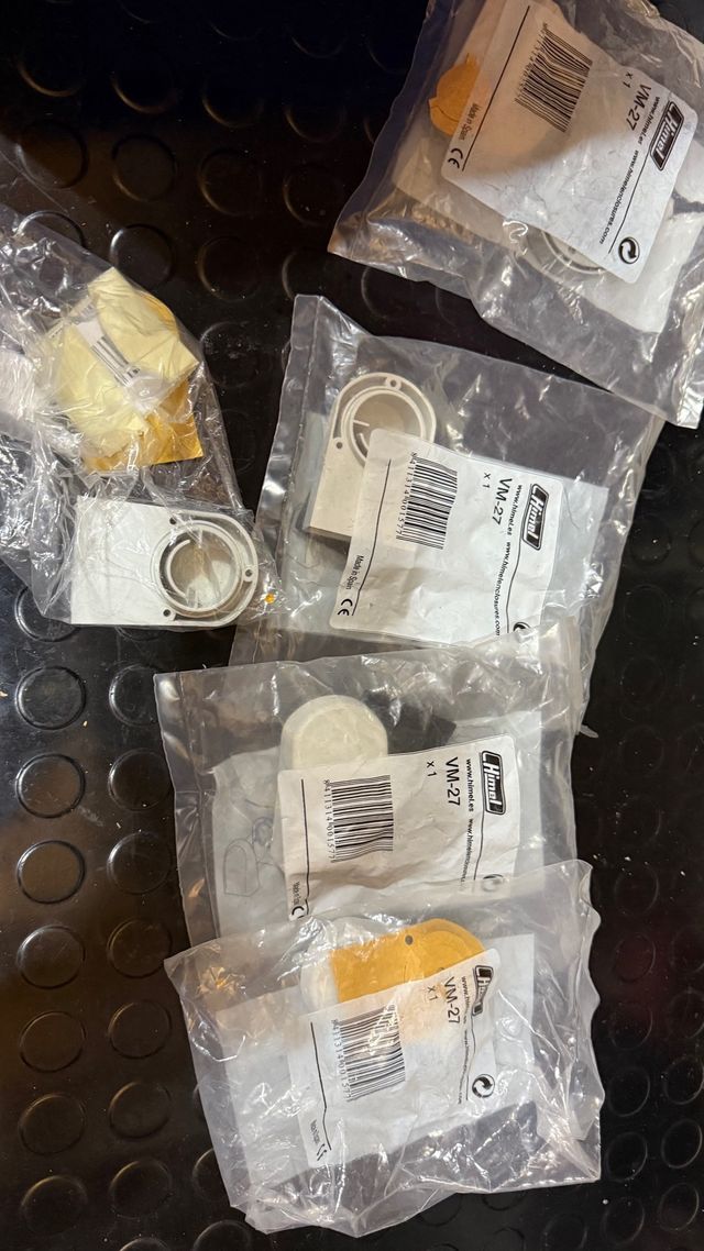 Finestre di ventilazione e armadi elettrici