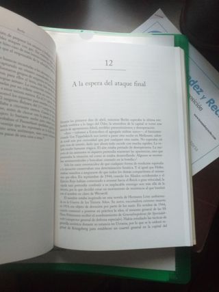 Berlín. La caída, 1945 (Spanish Edition)