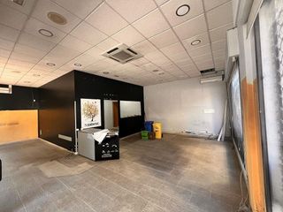 Local comercial en venta en Sentmenat