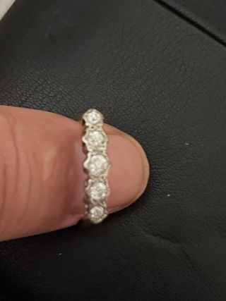 Anillo de oro 18k. Con diamantes 