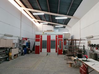 Nave y solar en polg. Industrial de Serrata