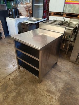 MESA DE TRABAJO EN ACERO INOXIDABLE