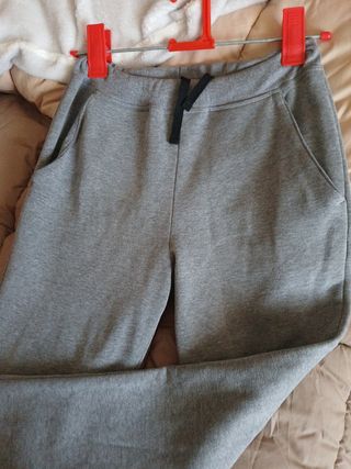 Pantalón chandal gris chicas talla s 